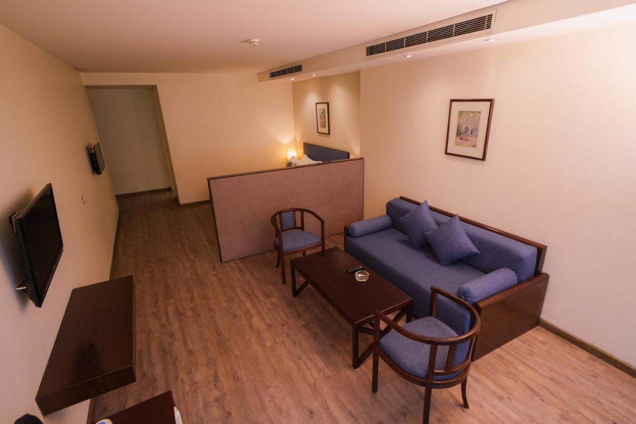 Casa D'Or Hotel (Adults Only) Beirut Eksteriør bilde